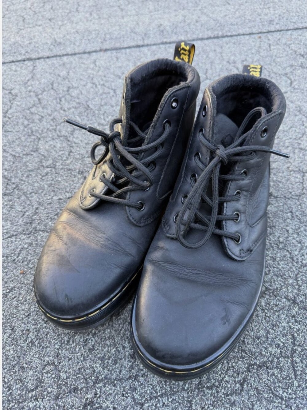 Dr Martens Bonny Black Leather Boots Womens Size 10 / Mens Size 9